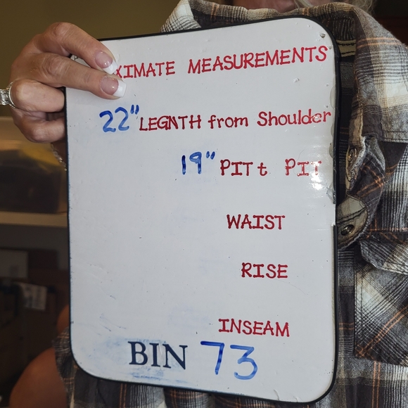 Ditch Plains Plaid Flannel shirt with Pearl like Buttons - Picture 7 of 9